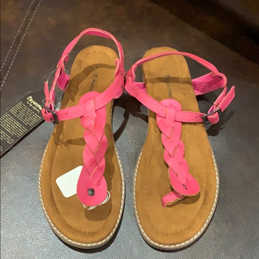 Girls bear paw thong sandals!